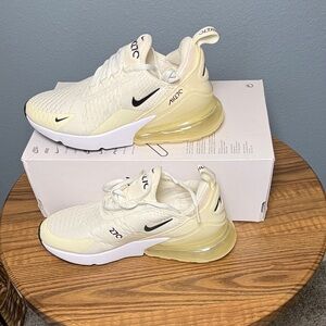 Nike Air Max 270 Cream/Black with Pale Yellow Air Unit
